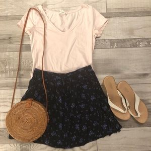 **SOLD**American Eagle floral skirt